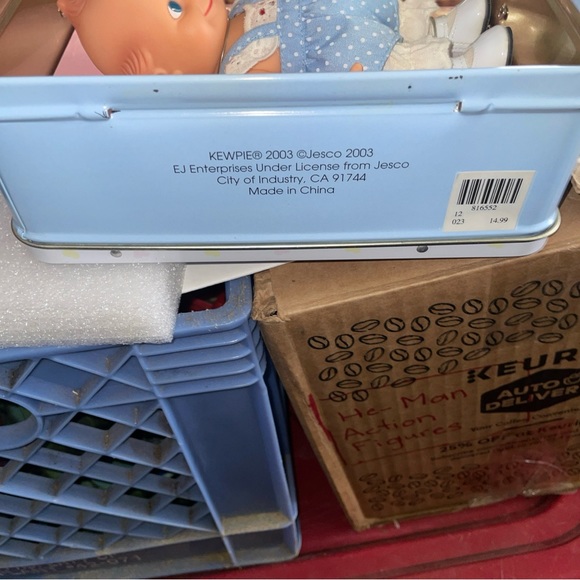 2003 EUC 6” Jesco Kewpie  What a Doll with Carrying Case /Lunch Box extra dress - Picture 4 of 10